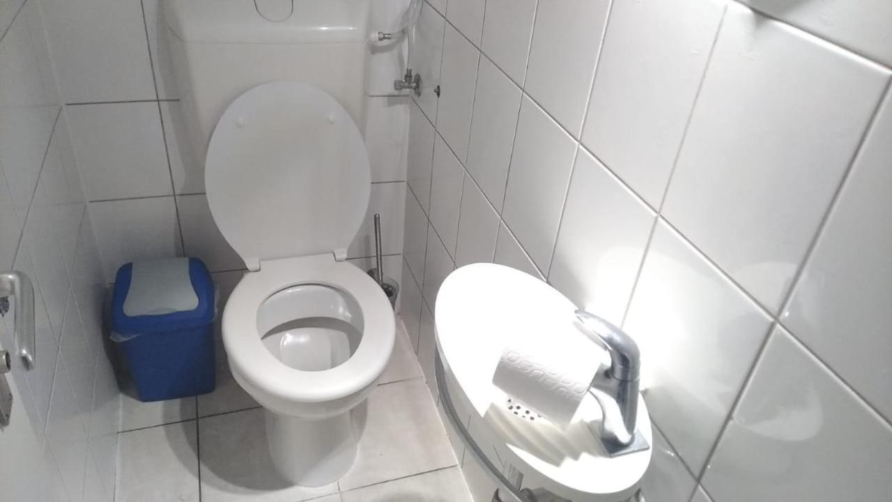 Kamen 2 Zimmer Apartamento Estugarda Exterior foto